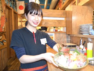 磯丸水産 栄３丁目店の居酒屋 バー ビアガーデン 接客 ホール アルバイト パート求人情報